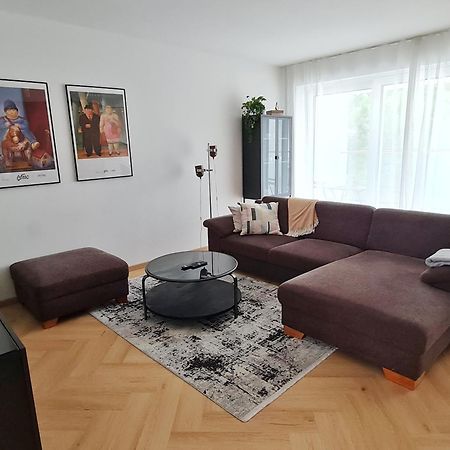 Beautiful New Apt In Old Town Near Train Station - Free Parking 브라티슬라바 외부 사진