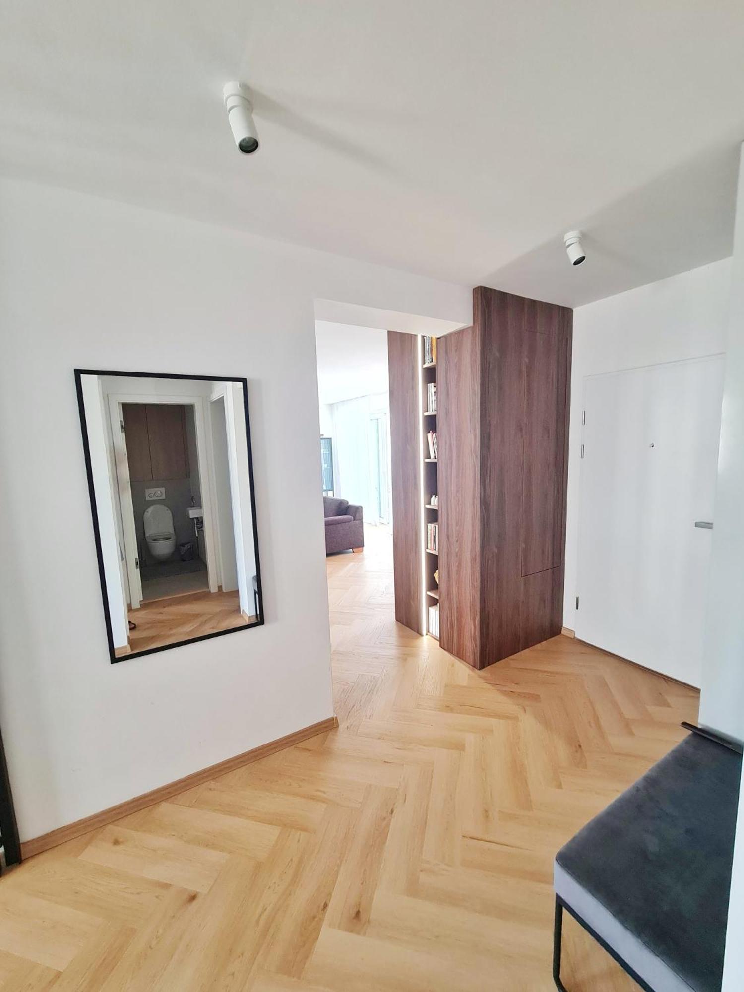 Beautiful New Apt In Old Town Near Train Station - Free Parking 브라티슬라바 외부 사진